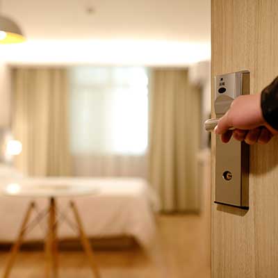 Hotelbewachung Lobbysecurity Filmset Security